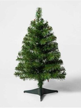 2-Foot Alberta Spruce Pre-Lit Christmas Tree with Multicolor Lights 🎄